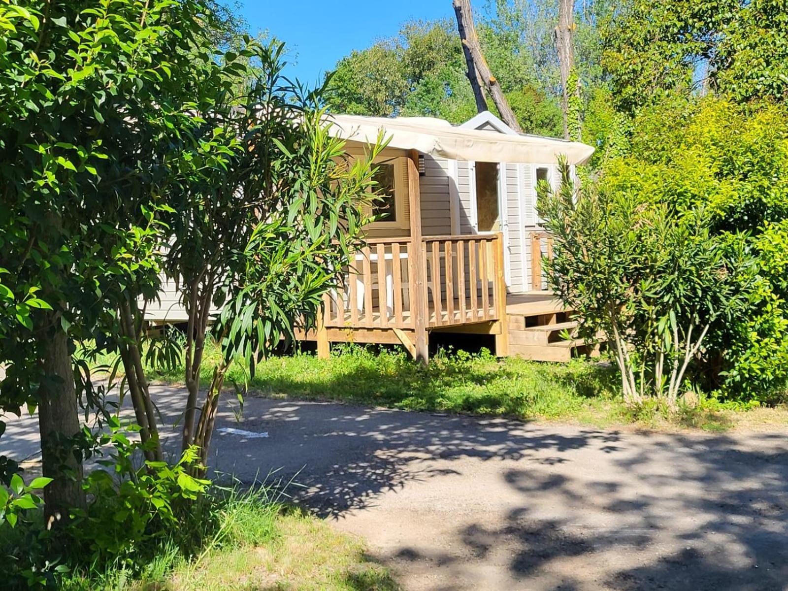 Camping Le Val De Cesse Mirepeisset Exterior foto